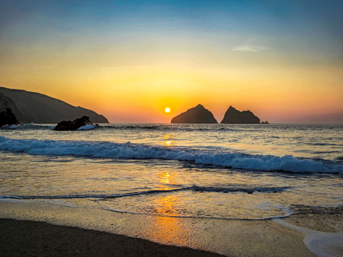 Holywell Bay Sunset - Canvas Print | 120 cm x 90 cm